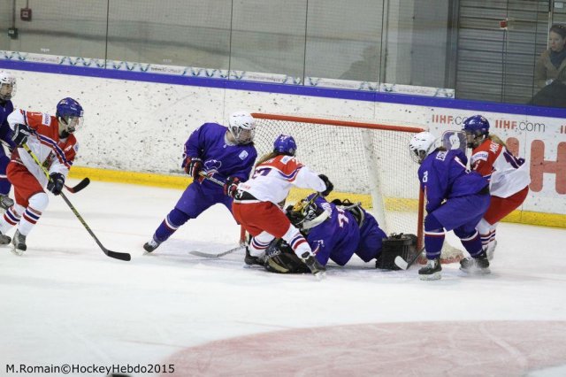 Photo hockey reportage Mondial féminin : Les Tchèques maîtrisent