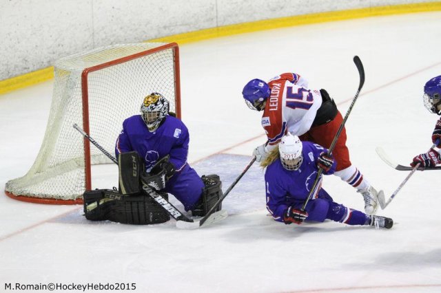 Photo hockey reportage Mondial féminin : Les Tchèques maîtrisent