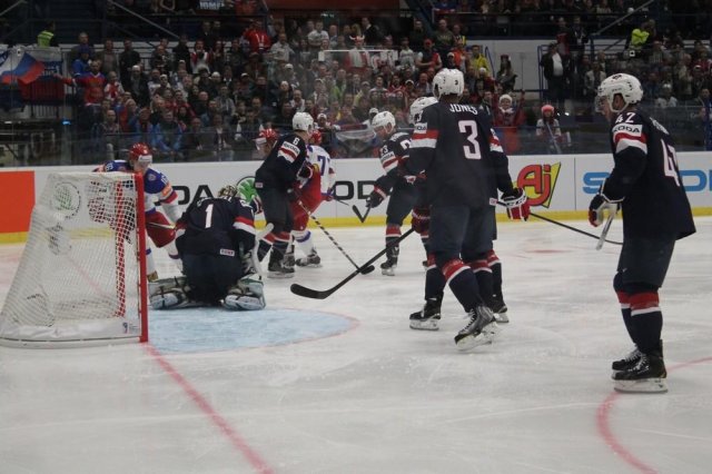 Photo hockey match Russia - United States of America le 04/05/2015