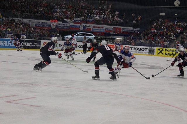Photo hockey match Russia - United States of America le 04/05/2015