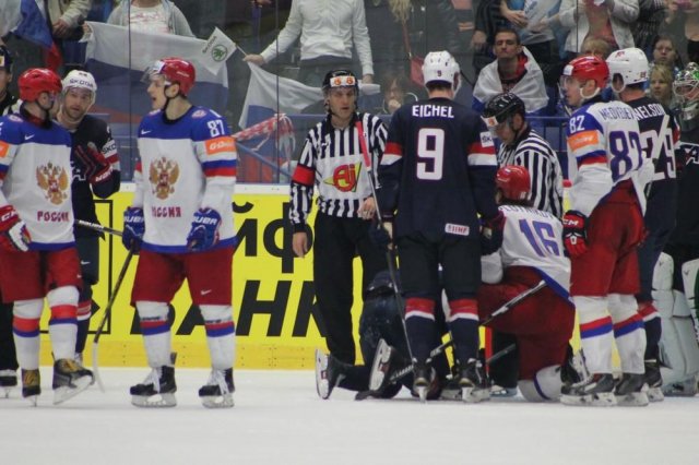 Photo hockey match Russia - United States of America le 04/05/2015