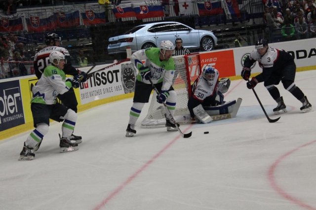 Photo hockey match Slovakia - Slovenia le 05/05/2015
