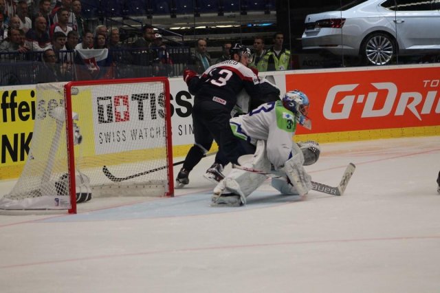 Photo hockey match Slovakia - Slovenia le 05/05/2015