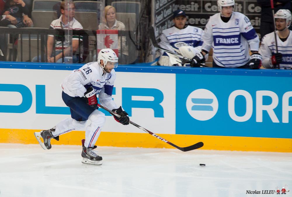 France 3 - 4 Canada