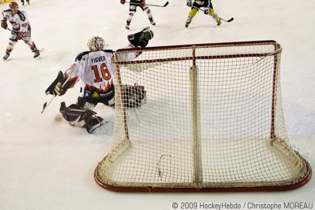 Photo hockey match Strasbourg  - Neuilly/Marne le 10/01/2009