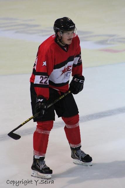 Photo hockey reportage Visp déjoue le Red Ice