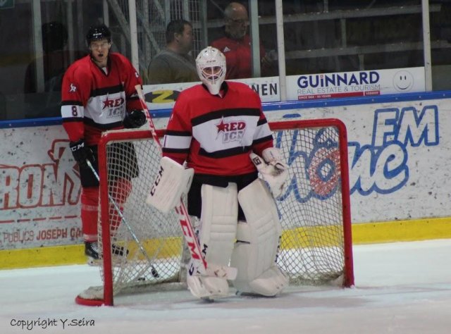 Photo hockey reportage Visp déjoue le Red Ice