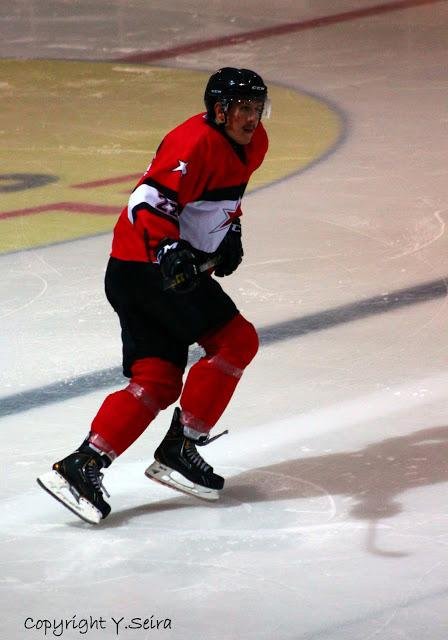 Photo hockey reportage Visp déjoue le Red Ice