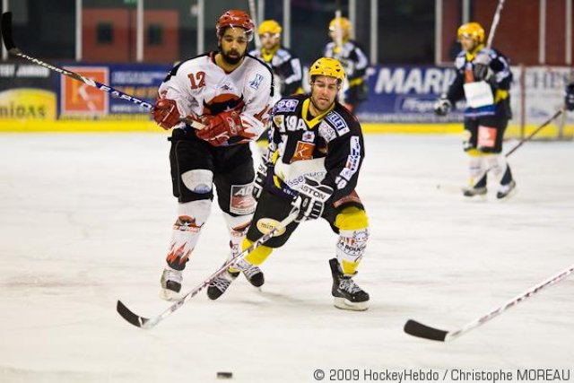 Photo hockey match Strasbourg  - Neuilly/Marne le 10/01/2009