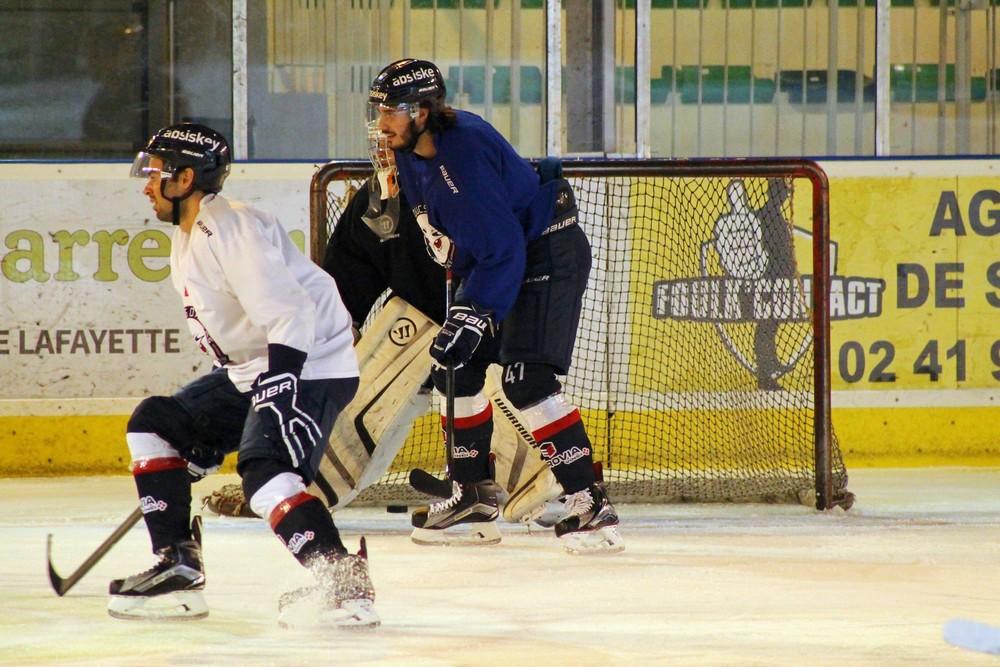 Les Ducs d'Angers retrouvent la glace — Reportage