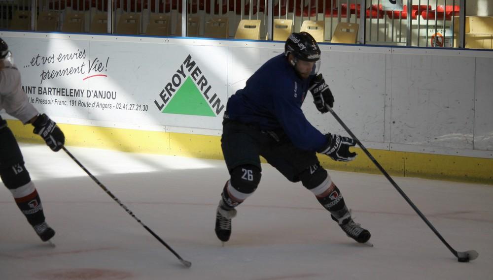 Les Ducs d'Angers retrouvent la glace — Reportage