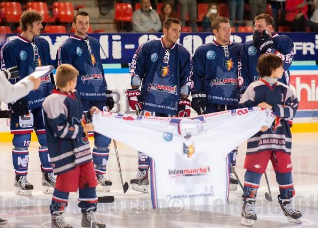 Photo hockey match Grenoble  - Briançon  le 08/09/2015