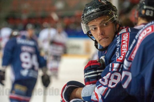 Photo hockey match Grenoble  - Briançon  le 08/09/2015