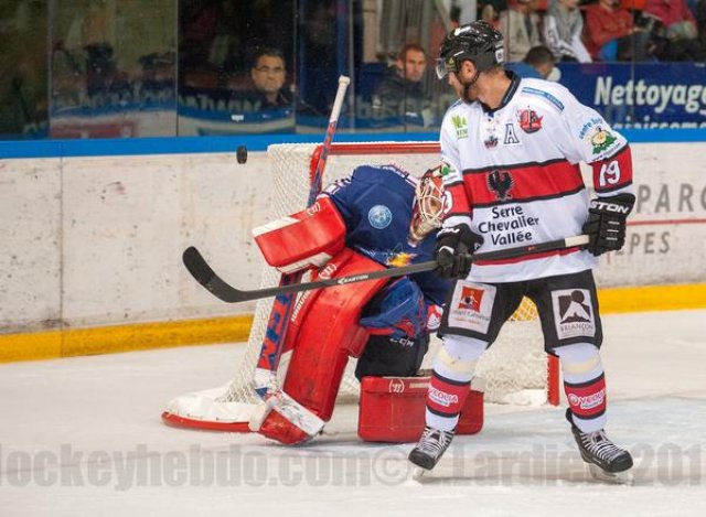 Photo hockey match Grenoble  - Briançon  le 08/09/2015