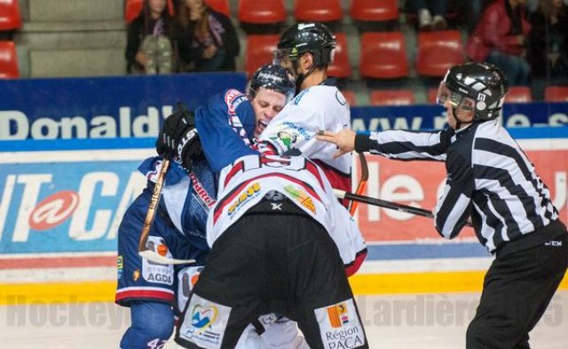 Photo hockey match Grenoble  - Briançon  le 08/09/2015
