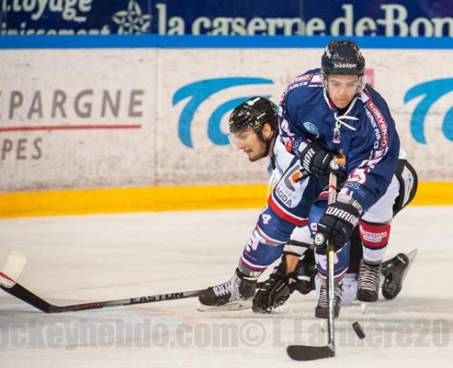 Photo hockey match Grenoble  - Briançon  le 08/09/2015