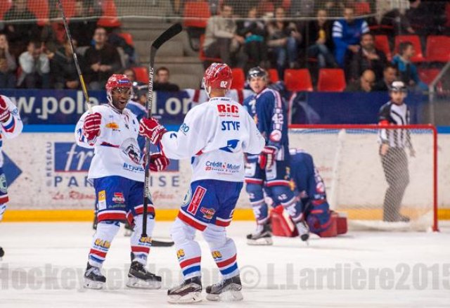 Photo hockey match Grenoble  - Lyon le 15/09/2015