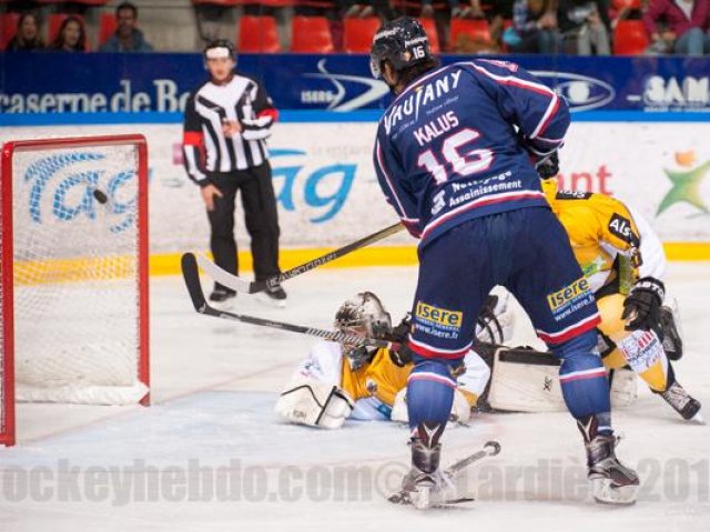 Photo hockey match Grenoble  - Strasbourg  le 19/09/2015