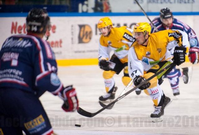 Photo hockey match Grenoble  - Strasbourg  le 19/09/2015