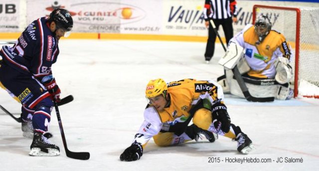 Photo hockey match Grenoble  - Strasbourg  le 19/09/2015