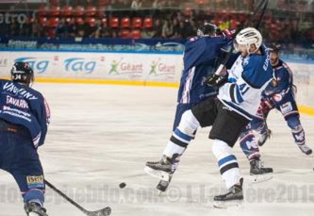 Photo hockey match Grenoble  - Gap  le 06/10/2015