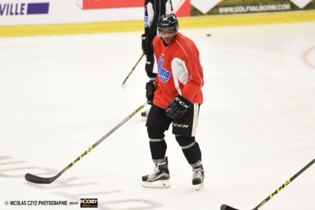 Photo hockey reportage Photos Entretien Joël Bouchard