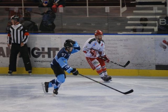 Photo hockey match Tours  - Anglet le 10/10/2015