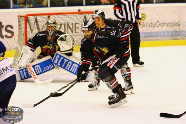Photo hockey match Morzine-Avoriaz - Chamonix  le 17/10/2015