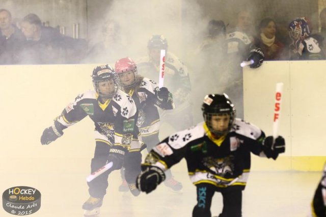 Photo hockey reportage U22 : Samoens, patinoire inaugurée et victoire du HC 74