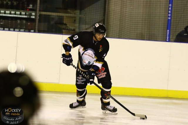 Photo hockey reportage U22 : Samoens, patinoire inaugurée et victoire du HC 74