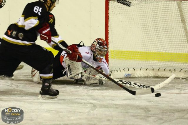 Photo hockey reportage U22 : Samoens, patinoire inaugurée et victoire du HC 74