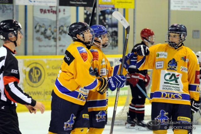 Photo hockey reportage U18 : DHC vs OkanaganUK