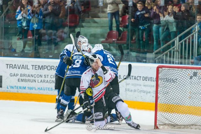 Photo hockey match Gap  - Morzine-Avoriaz le 11/11/2015