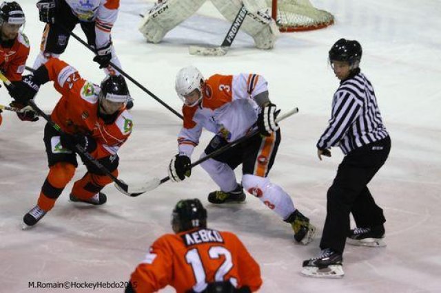 Photo hockey reportage Continental Cup J1 Match 1 : Soligorsk tranquillement