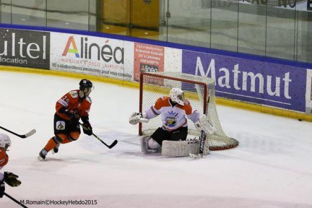 Photo hockey reportage Continental Cup J1 Match 1 : Soligorsk tranquillement