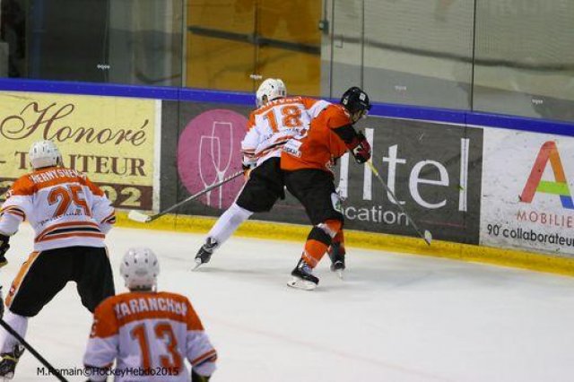 Photo hockey reportage Continental Cup J1 Match 1 : Soligorsk tranquillement