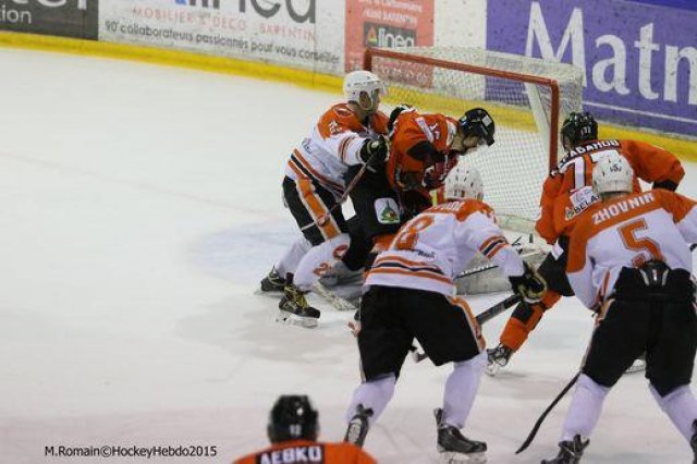 Photo hockey reportage Continental Cup J1 Match 1 : Soligorsk tranquillement