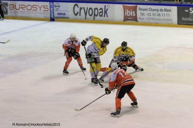 Photo hockey reportage Continental Cup J2 Match 4 : Et de deux