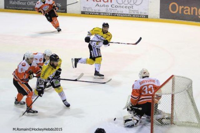 Photo hockey reportage Continental Cup J2 Match 4 : Et de deux