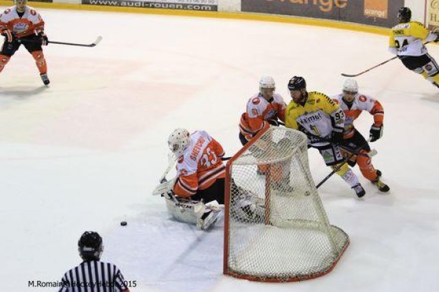 Photo hockey reportage Continental Cup J2 Match 4 : Et de deux