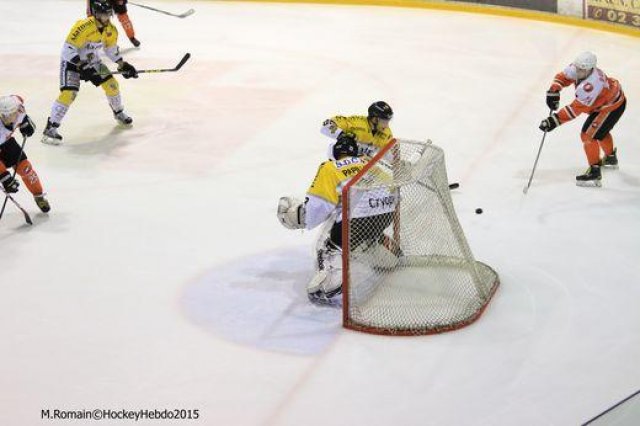 Photo hockey reportage Continental Cup J2 Match 4 : Et de deux