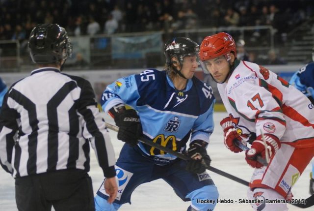 Photo hockey match Tours  - Courbevoie  le 21/11/2015