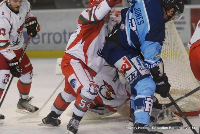 Photo hockey match Tours  - Courbevoie  le 21/11/2015