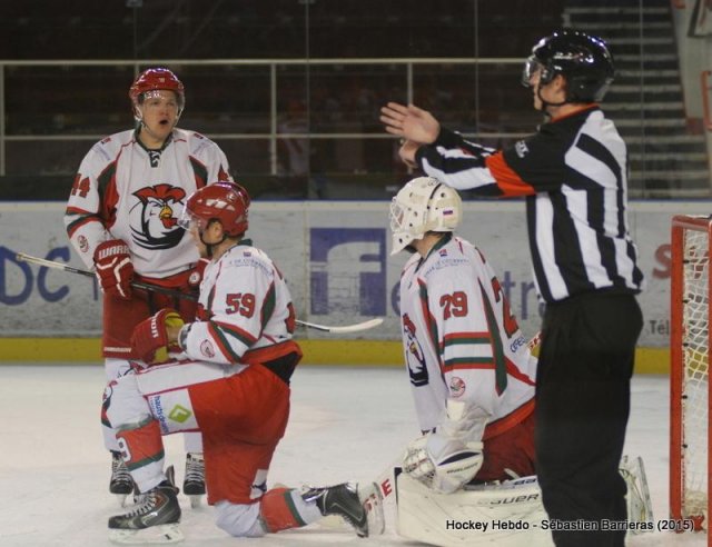 Photo hockey match Tours  - Courbevoie  le 21/11/2015