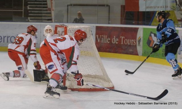 Photo hockey match Tours  - Courbevoie  le 21/11/2015