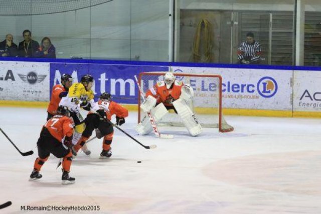 Photo hockey reportage Continental Cup J3 Match 6 : Victoire et qualification.