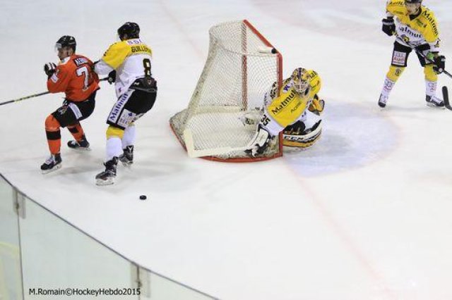 Photo hockey reportage Continental Cup J3 Match 6 : Victoire et qualification.