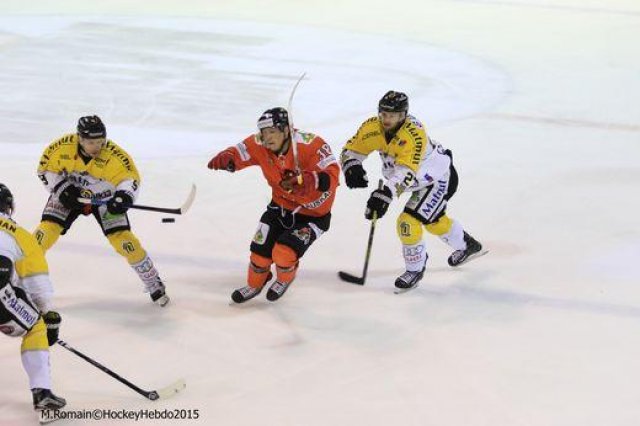 Photo hockey reportage Continental Cup J3 Match 6 : Victoire et qualification.