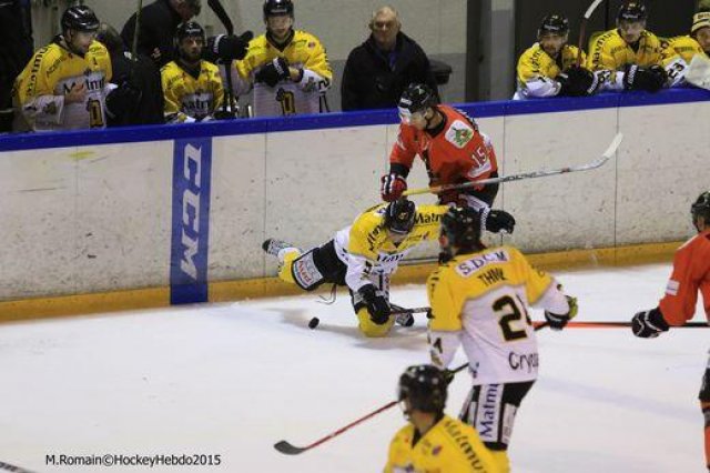 Photo hockey reportage Continental Cup J3 Match 6 : Victoire et qualification.