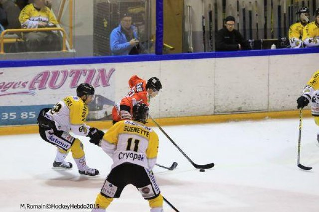 Photo hockey reportage Continental Cup J3 Match 6 : Victoire et qualification.